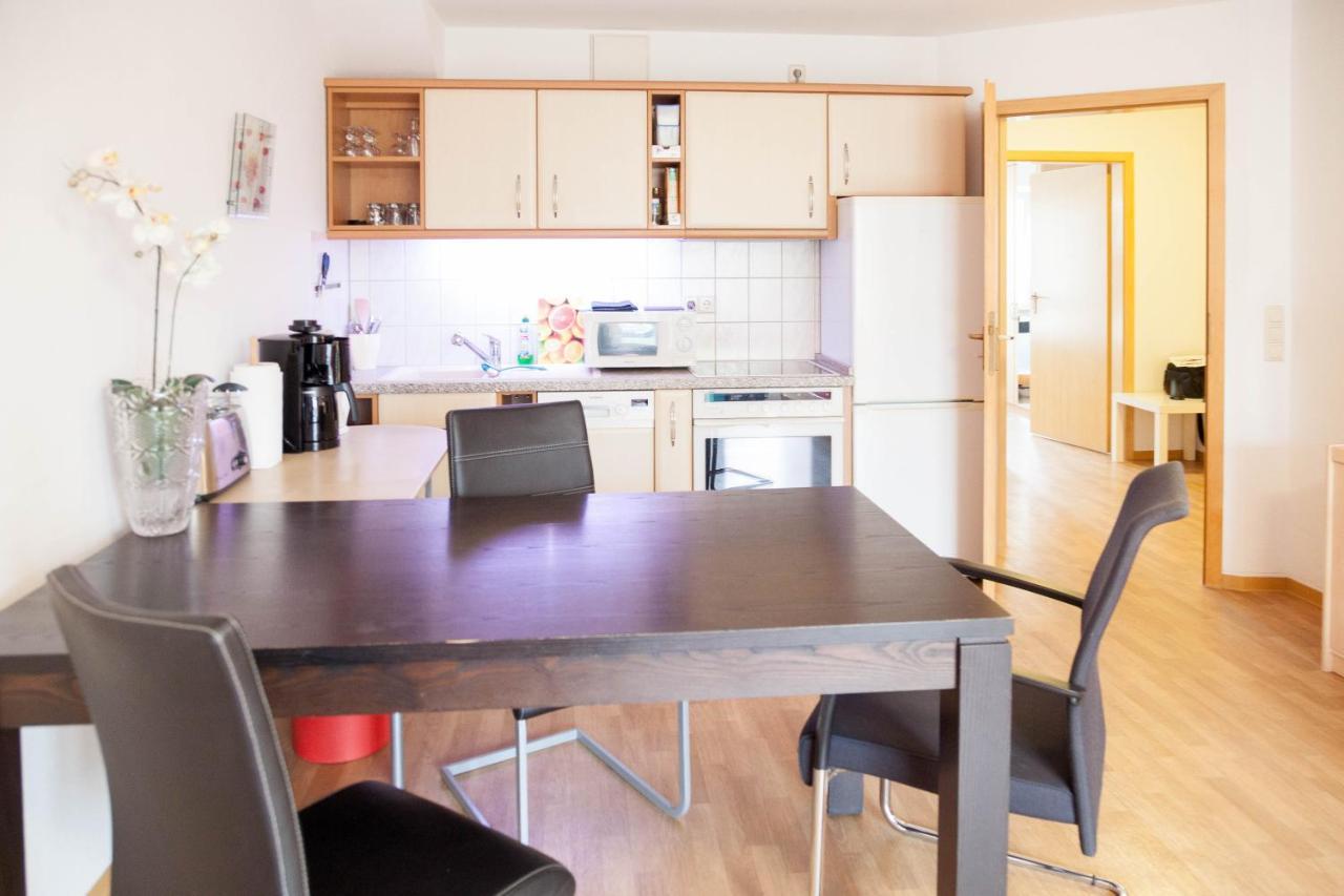 Fewoleipzig Sued Mit Tiefgarage Bagian luar foto